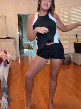 Hanging neck exposed backpack hip short dress set with