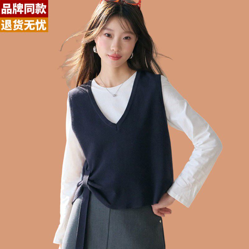 v领羊毛针织马甲女款2026春新款时髦独特高级感叠穿无袖背心上衣