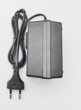 220V转110V200W电压转换器 欧规插头110V电源变压器 200W变压器