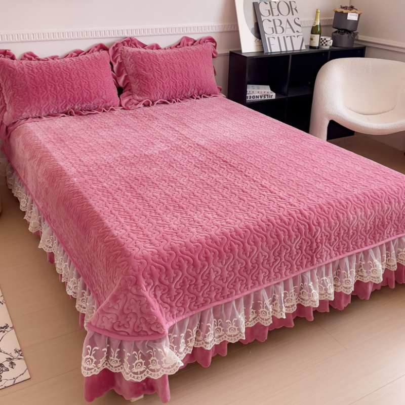 花边加厚牛奶绒床盖冬季加绒珊瑚绒榻榻米防滑夹棉床单炕盖三件套