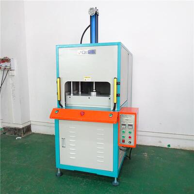 小型框架液压冲压机工业废料三板四柱油压挤压机压制成型压力机