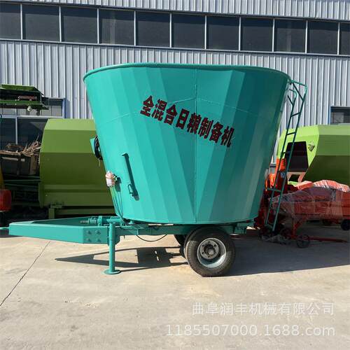 养牛场全日制混合日粮搅拌机TMR-5饲料拌草机电动式牛羊拌料机