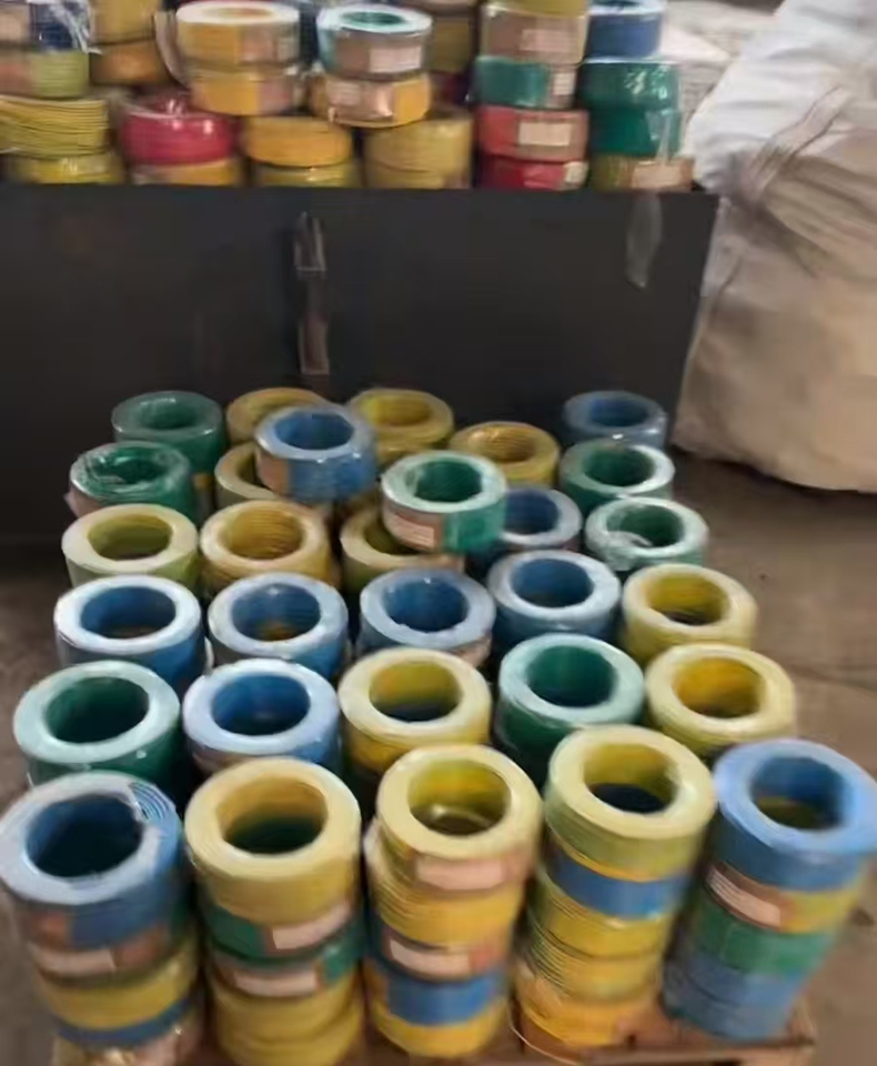 12月16日青岛库存阳谷牌4、2.5平方BV铜单芯硬线约680卷网络拍卖公告