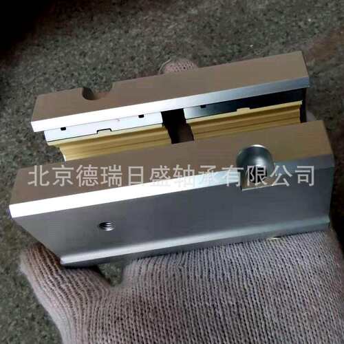 易格斯开口铝制滑动直线滑块 OTA-01-12 OTA-01-16 替代IGUS轴承