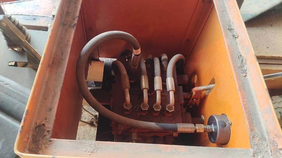 1月12日桂林再次拍卖12米曲臂高空车一台功能正常网络拍卖公告