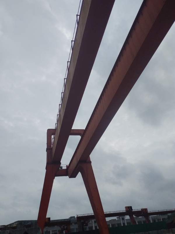 11月20日南通钢材公司名下五台起重机网络拍卖公告