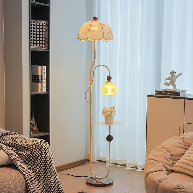 法式落地灯客厅卧室氛围奶油复古风沙发装饰摆件艺术中古床头台灯