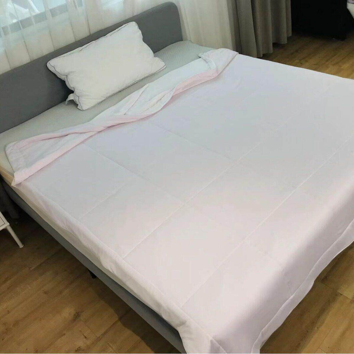 夏季凉感被 冰丝冷感空调被 素色绗缝一体盖被 可机洗轻盈