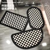 棋盘格浴室吸水凉垫矽藻泥地垫化妆室洗手台防滑耐脏速干脚垫地毯
