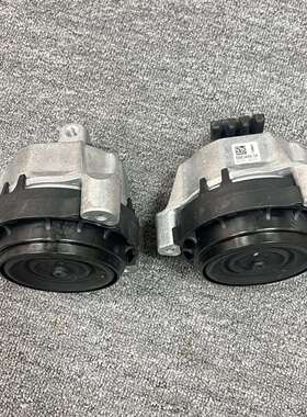 适用于宝马N20B48F30发动机机脚胶支架22116860487/22116860488