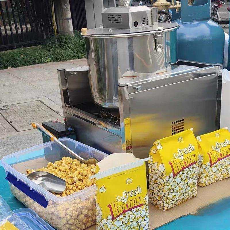 摆摊爆米花 一吃一个不吱声的水果爆米花折叠车