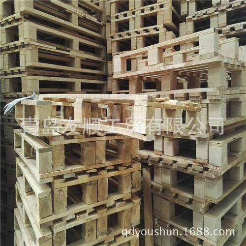 加厚山东出口木托盘供应大量松木卡板松木托盘青岛实木架