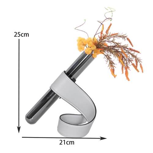 现代简约样板间几何金属插花器售楼部洽谈区客厅桌面花瓶轻奢摆件