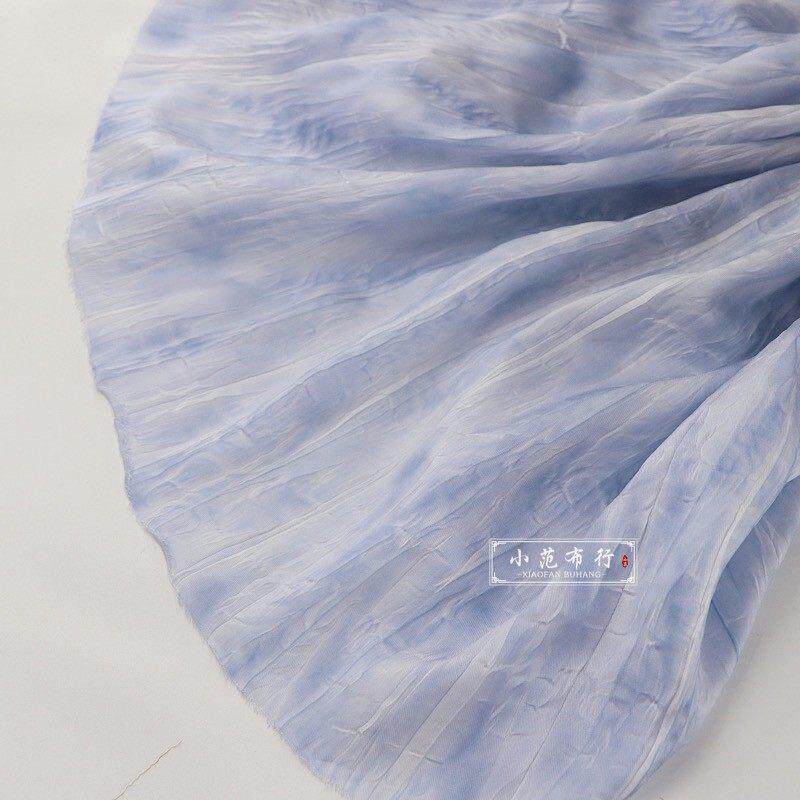 春秋夏 炒色压褶压绉缎面反光设计师服装面料 垂坠连衣裙吊带布料