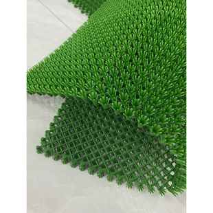 采购产品硬塑料地板垫，门垫，可拼接人造假草装饰垫，模拟草坪户