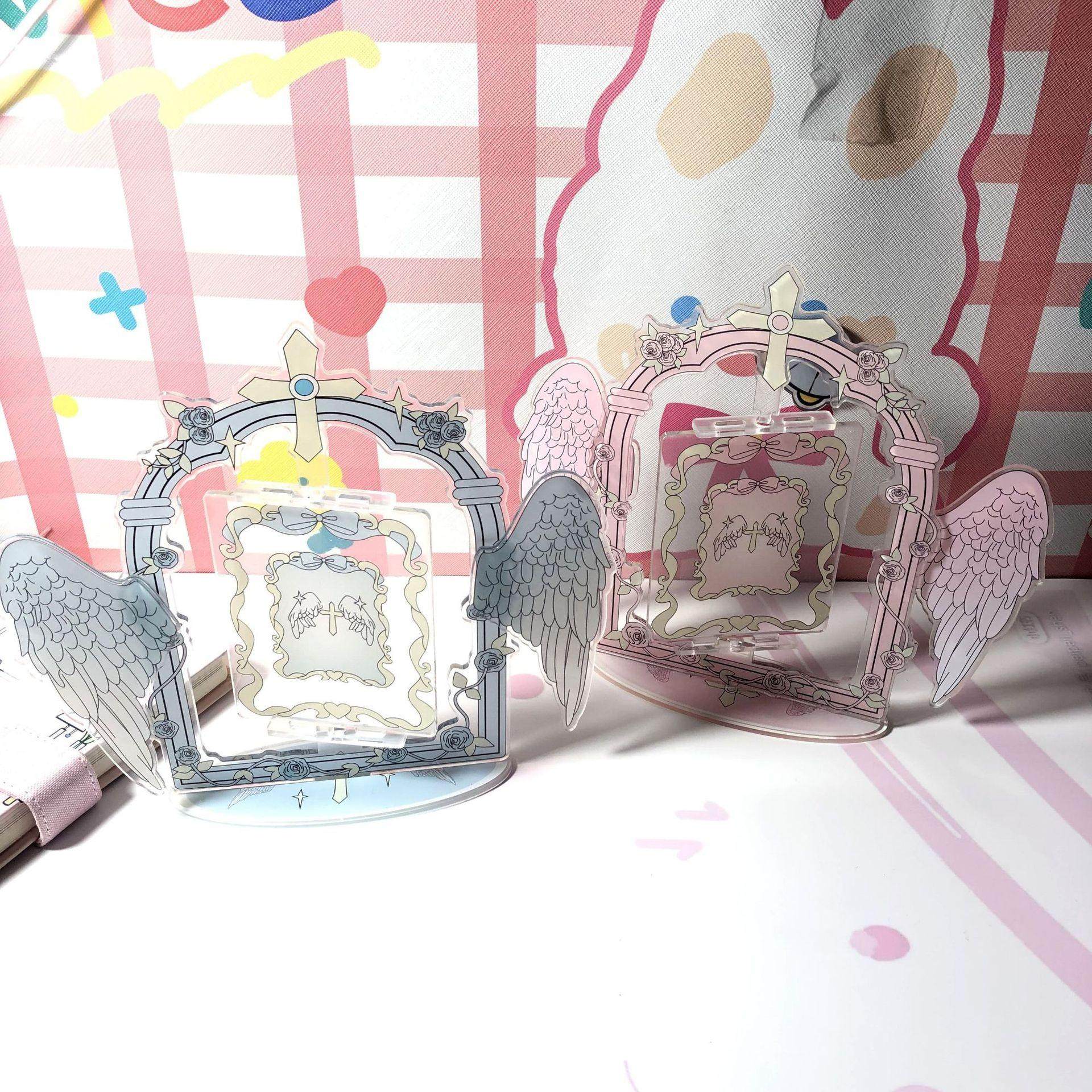 小卡展示架亚力克透明爱豆明星专辑周边明信片相框桌面立牌收纳架,模玩/动漫/周边/娃圈三坑/桌游,动漫徽章/立牌,淘宝优惠券,粉丝福利购,淘宝优惠卷