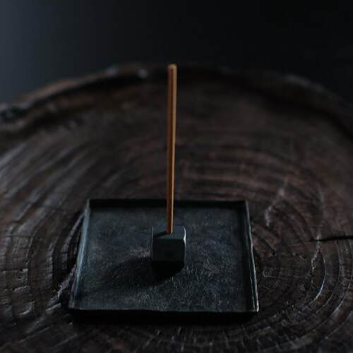 东际手作捶打铁制香盘线香插香炉底座鎏铜托盘茶道茶盘杯托茶具