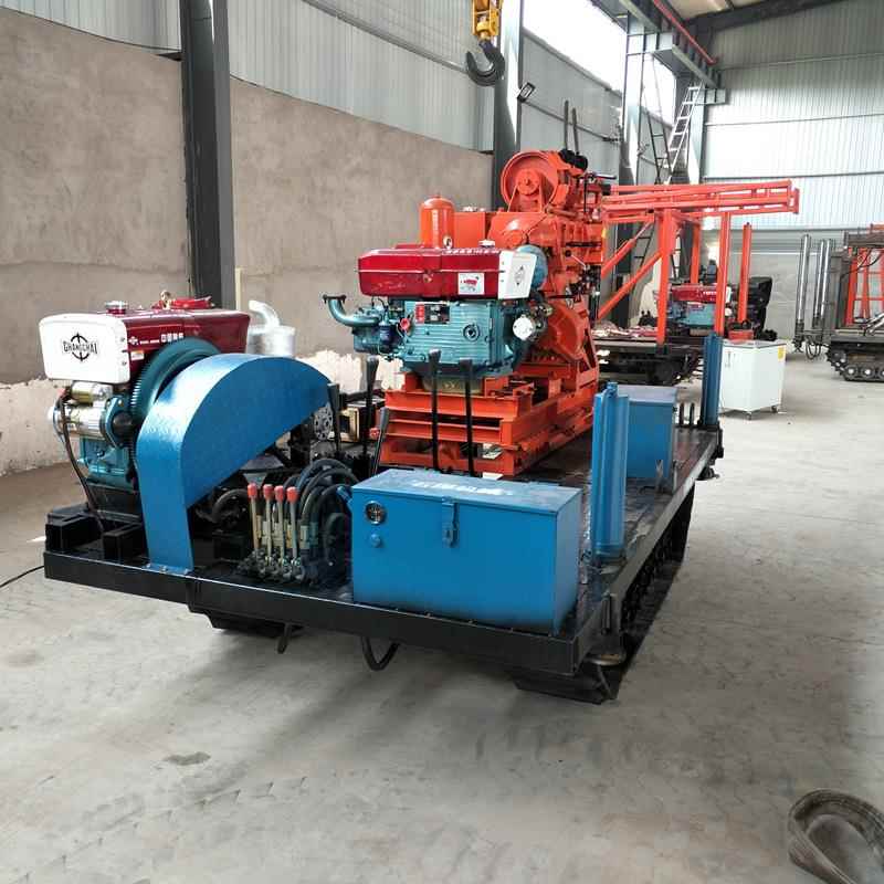 水井钻机 液压橡胶履带底盘行走钻机钻井机 山地勘探钻机