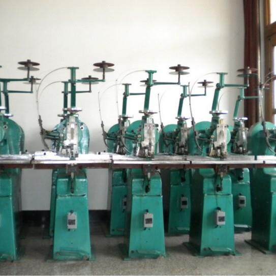 厂家供应TD101单头铁丝订书机平脚铁丝高速连体骑马装订机印刷厂