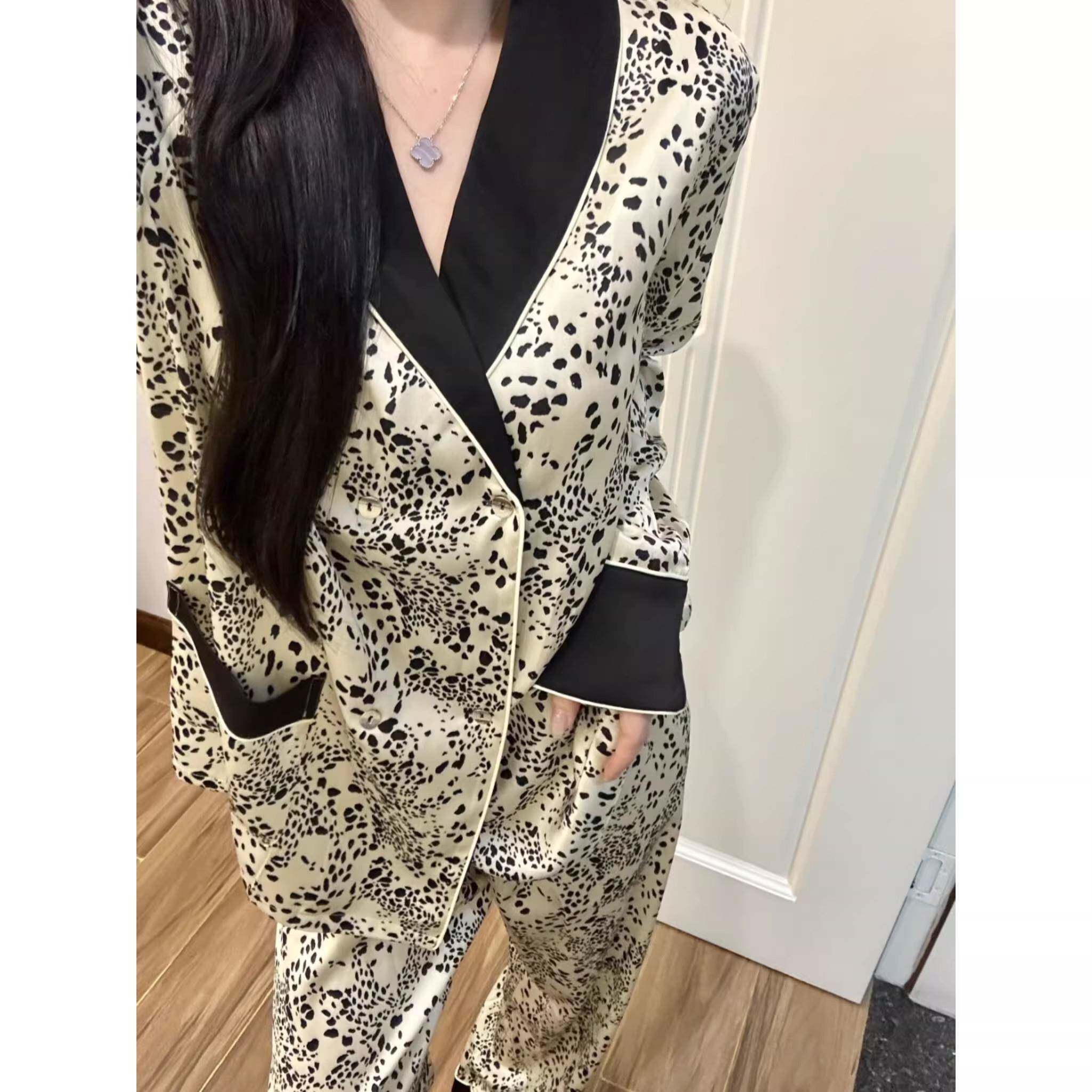 2026新款真丝睡衣女长袖春秋季高级感豹纹轻奢风桑蚕丝家居服套装