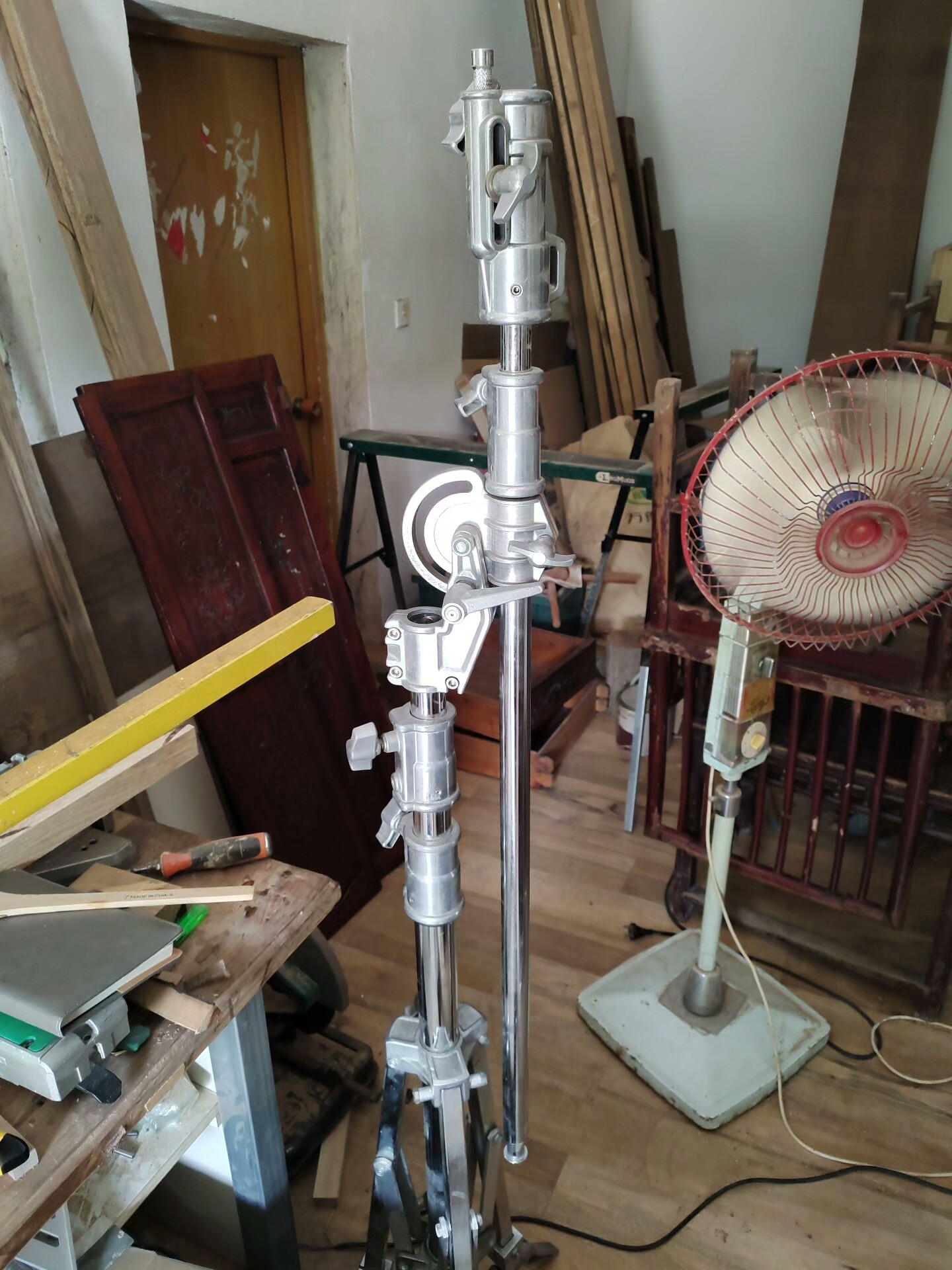 美铿 拐臂架 横臂重型顶灯架