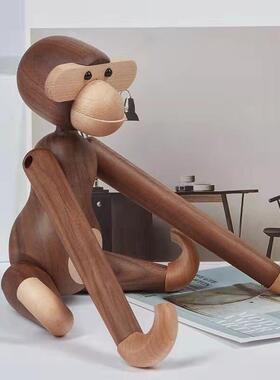 以爱围家北欧丹麦黑胡桃实木猴子客厅玄关软装家居装饰木质工艺礼