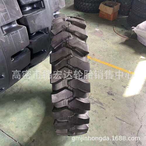挖沟机垫圈750-16 825-16加密人字工程机械轮胎越野花纹轮胎垫圈