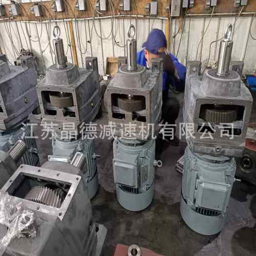 XLD11-71-22KW减速机波箱XLD11-71-30KWXLD11-71-37KW