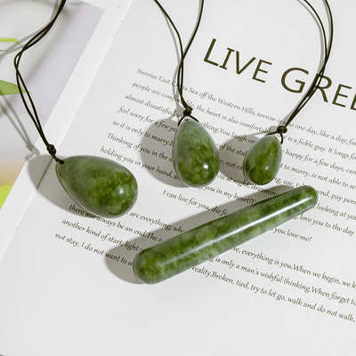 天然玉石鸡蛋石阴户蛋玉蛋功阴户石绿色岫玉按摩石阴户蛋玉石蛋