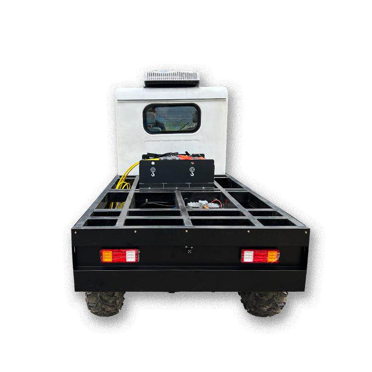 四轮沙漠越野车全地形车雪地山地沙滩突击车大型四驱四转底盘