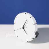 桌面黑白摆件装 饰品简现代创意书房圆形家居极座钟时钟办公室简约