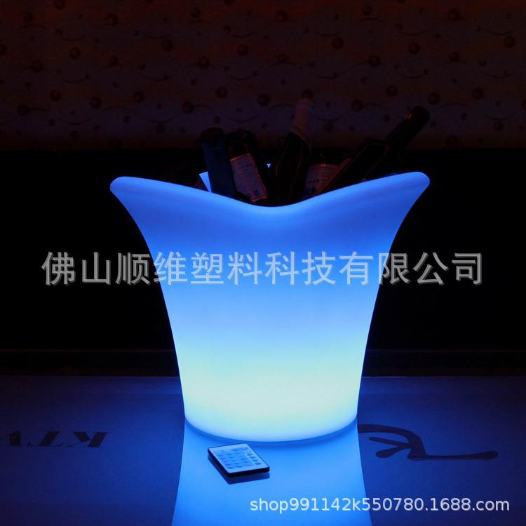 各种派对KTVparty创意灯饰宴会户外红酒LED发光冰桶七彩变色遥控