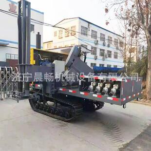 衬砌机设备 路缘石现浇滑模成型机路肩挡水带路沿石滑模机履带式