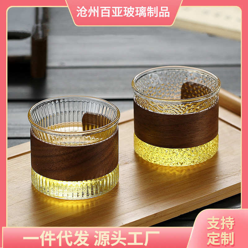 日式玻璃隔热锤纹玻璃品杯 家用玻璃功夫茶具木环小茶杯批发