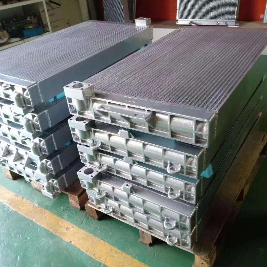 EC200 210 220 300 360 380 480挖掘机水箱散热器 油散 中冷配件