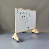 幼儿园立式 移动滑轮支架吸磁黑板白板弧度角云朵腿部木框儿童涂鸦