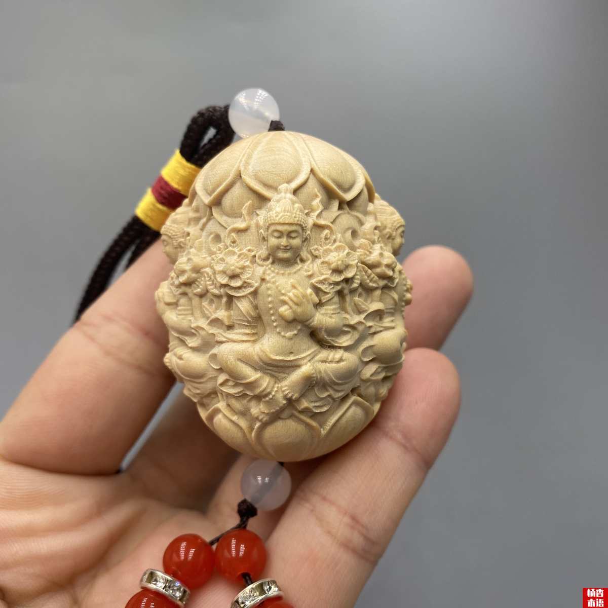 小叶黄杨木雕刻绿度母实木车挂装饰家居吊坠佛像手把件出入平安