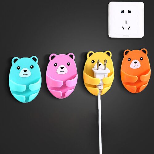 Cartoon Bear Plug Hook, No-Drill Traceless Adhesive Wall-Mou
