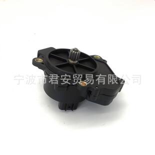 Actuator 700 分动器 Device 500 Transfer Divide Servo