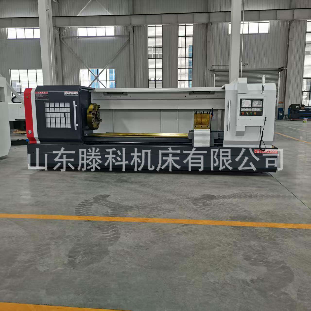 CK6163卧式数控车床整体床身硬轨数控车床全自动加工