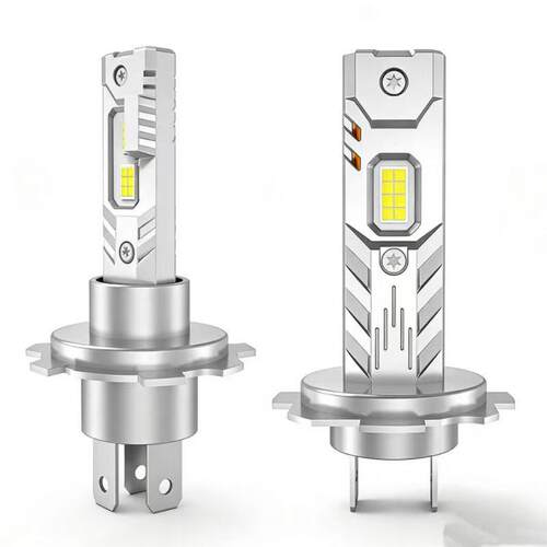 五羊摩托车汽车led大灯h11强光灯泡H4超亮HS1三爪灯泡远近光一体