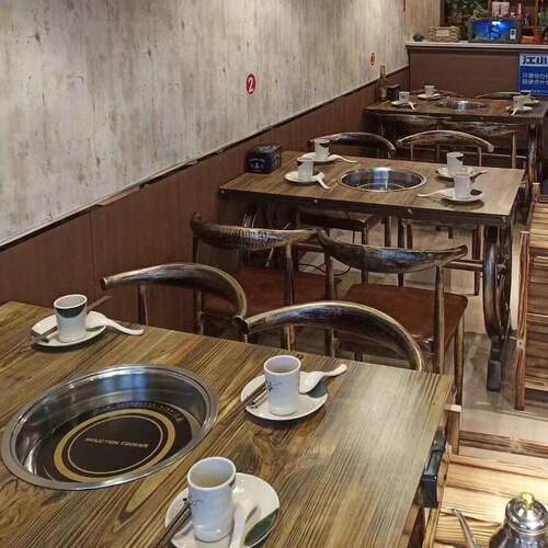 餐饮小吃商用火锅桌子电磁炉一体烙锅串串香火锅店长方形桌椅组合