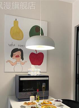 客厅奶油风装饰画饭厅北欧适合餐厅的挂画2024新款餐桌个性创意