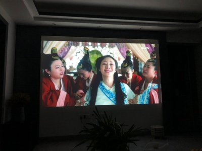 坚果激光电视U1怎么样?说一说能用几个不淘汰?