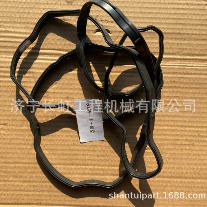 现货供应30吨位挖掘机发动机配件：6754-11-8181t摇臂室密封