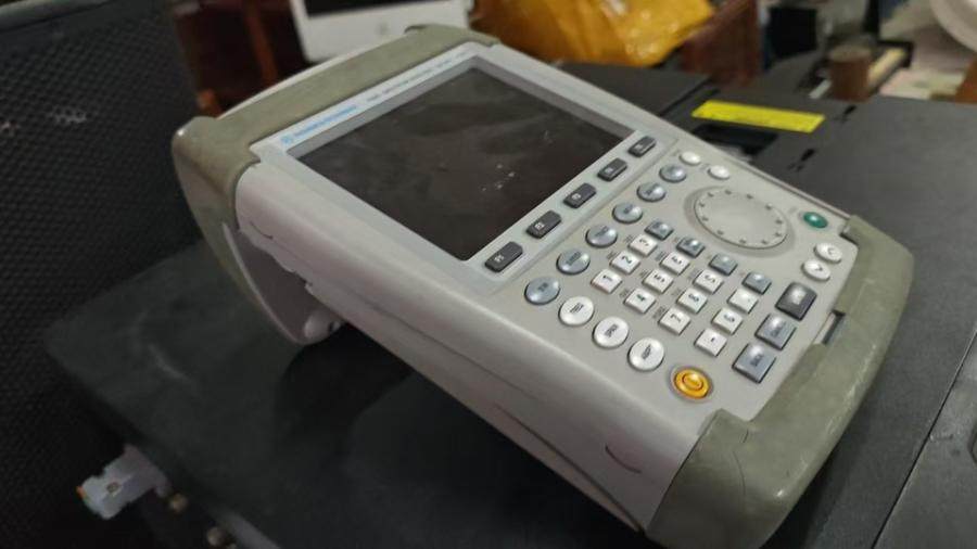 12月27日北京【京械7910】单位淘汰报废处置手持频谱仪一台网络拍卖公告