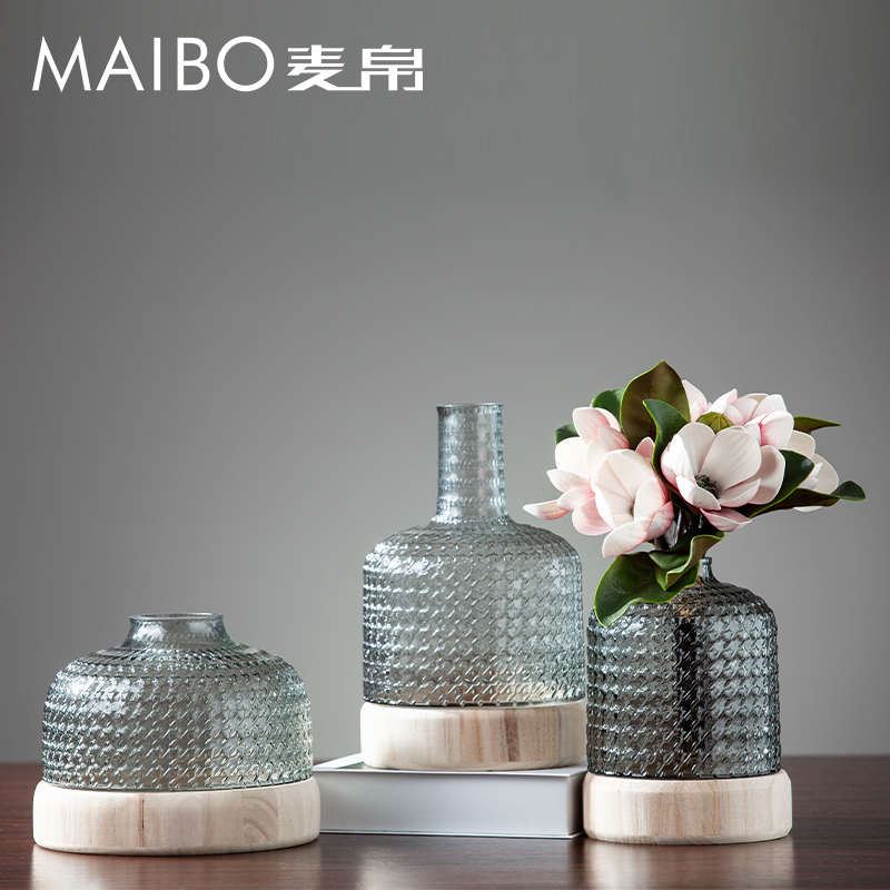 麦帛简约现代凹凸波浪纹透明玻璃花瓶客厅桌面水培花器木底座装饰