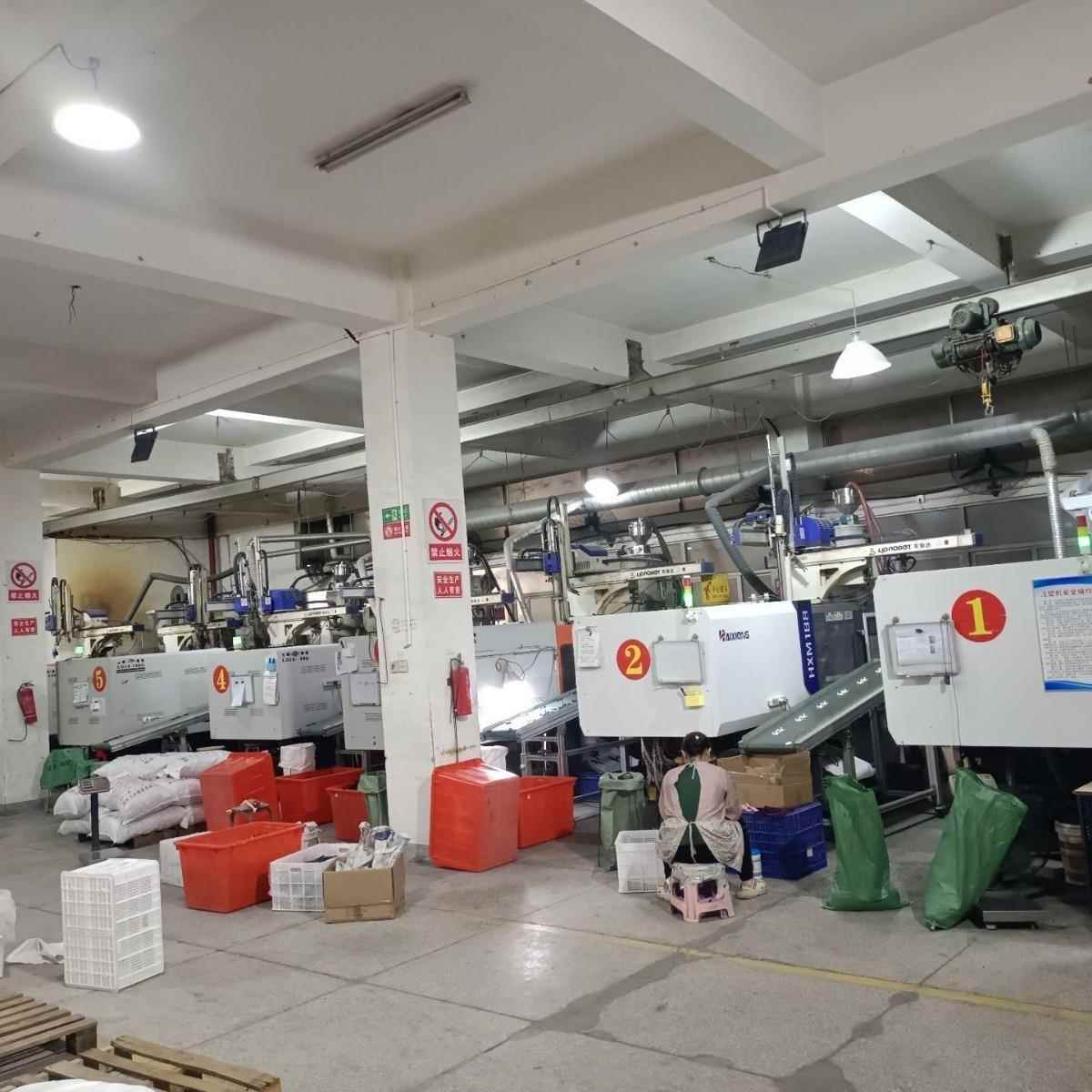 现代简约中版H184CN(客厅卧室大堂墙贴钟静音高清历数壁挂文钟万