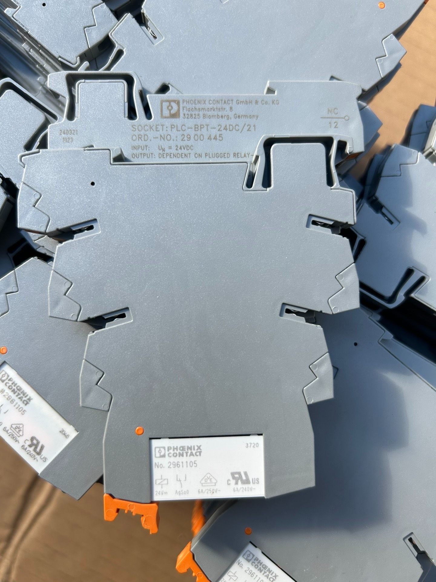 菲尼克斯继电器2900445/2961105