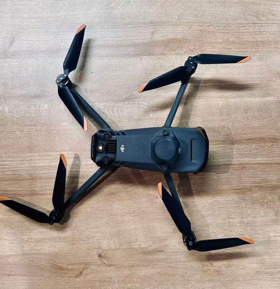 1月6日郑州某公司名下的无人机网络拍卖公告